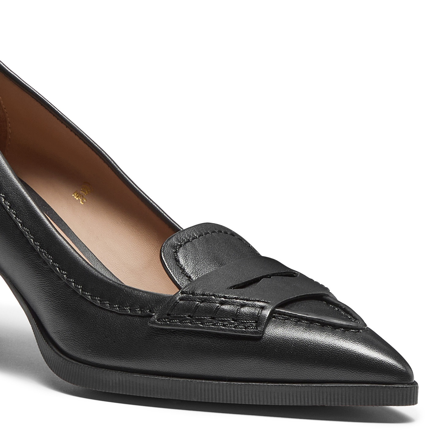 Women's black leather mid-heel pump - 6