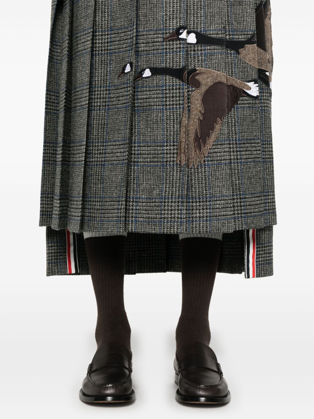 Flying Geese-appliqué pleated midi skirt - 5