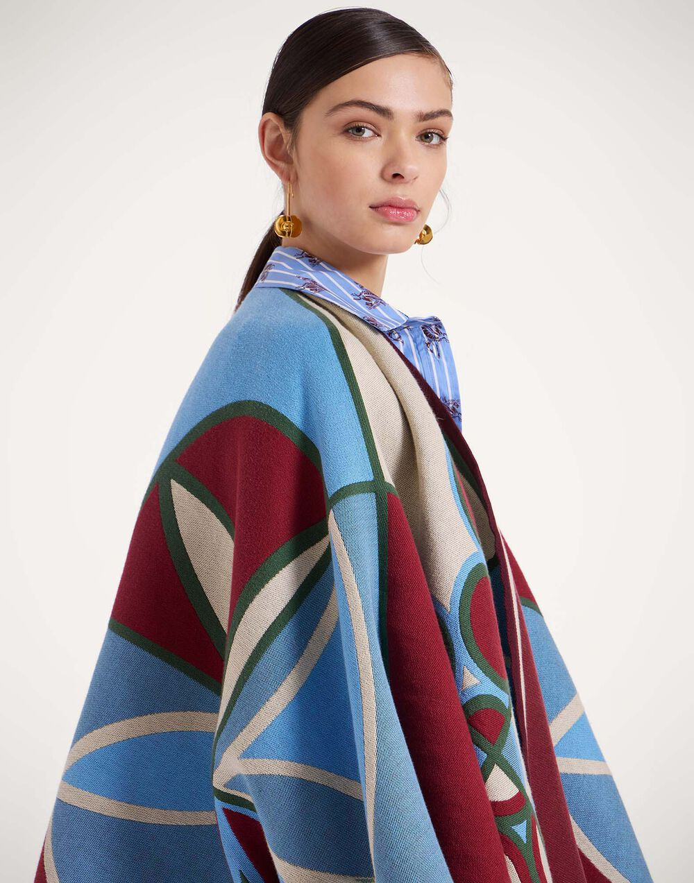 Poncho - 6