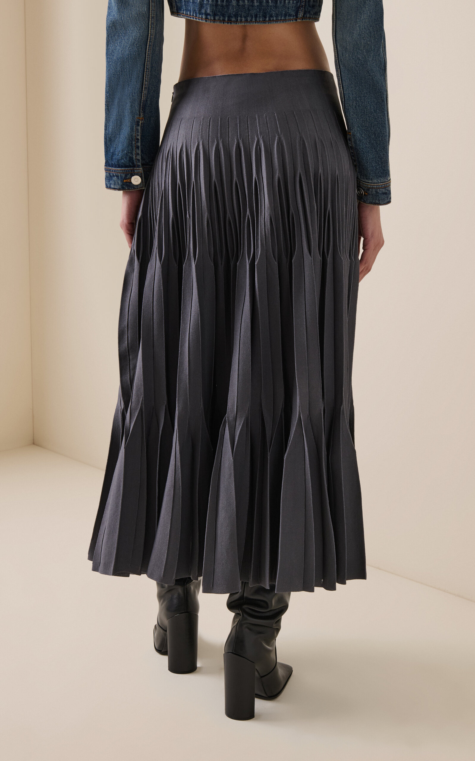 Pleated Silk-Blend Midi Dress grey - 4