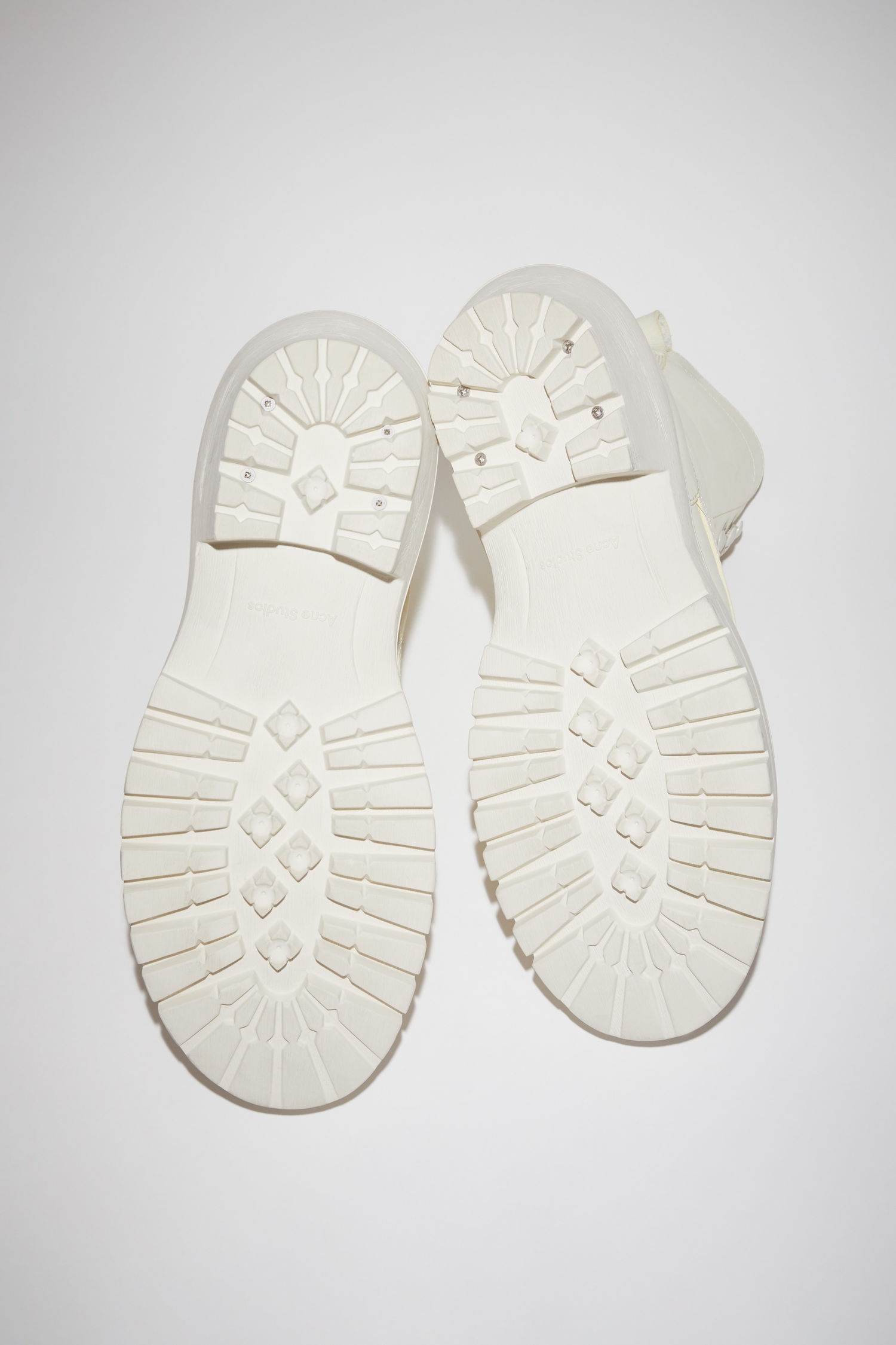 Lug sole ankle boots - Pale yellow/white - 3