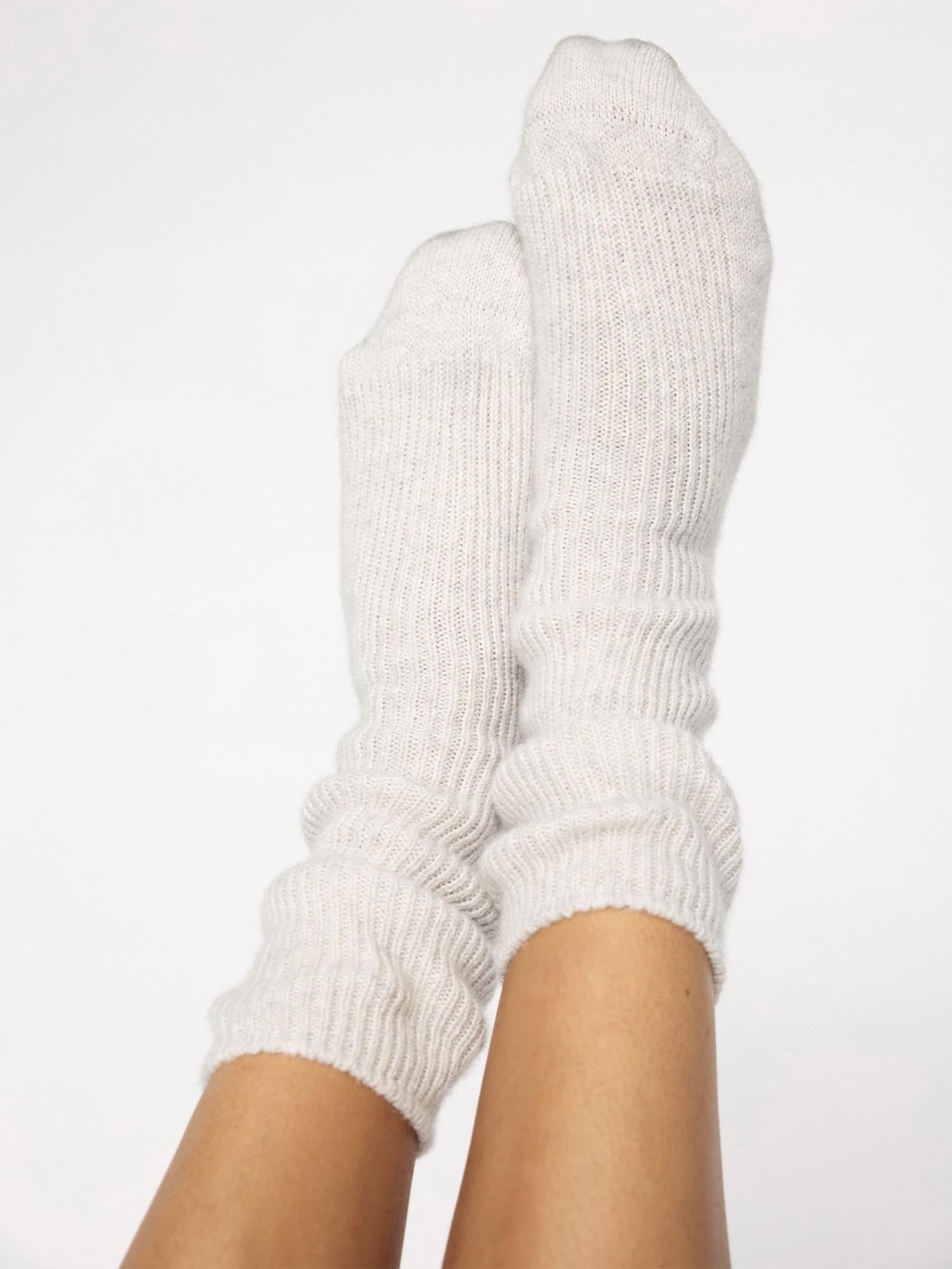 The Ribbed Cashmere Socks - 3