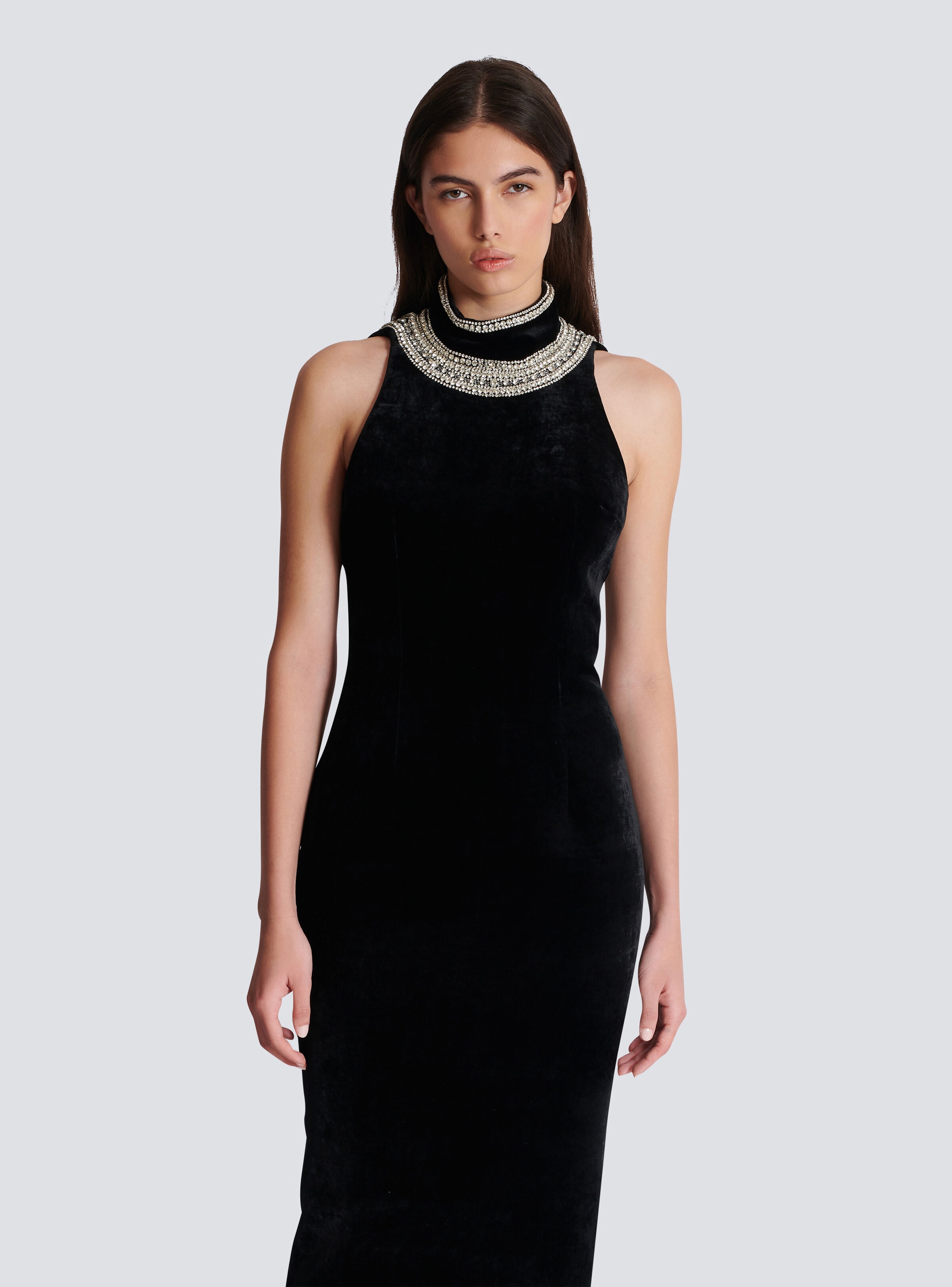 Embroidered velvet halterneck dress - 7