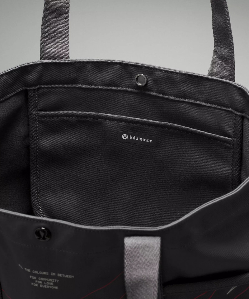 Daily Multi-Pocket Tote Bag 20L *Pride 4