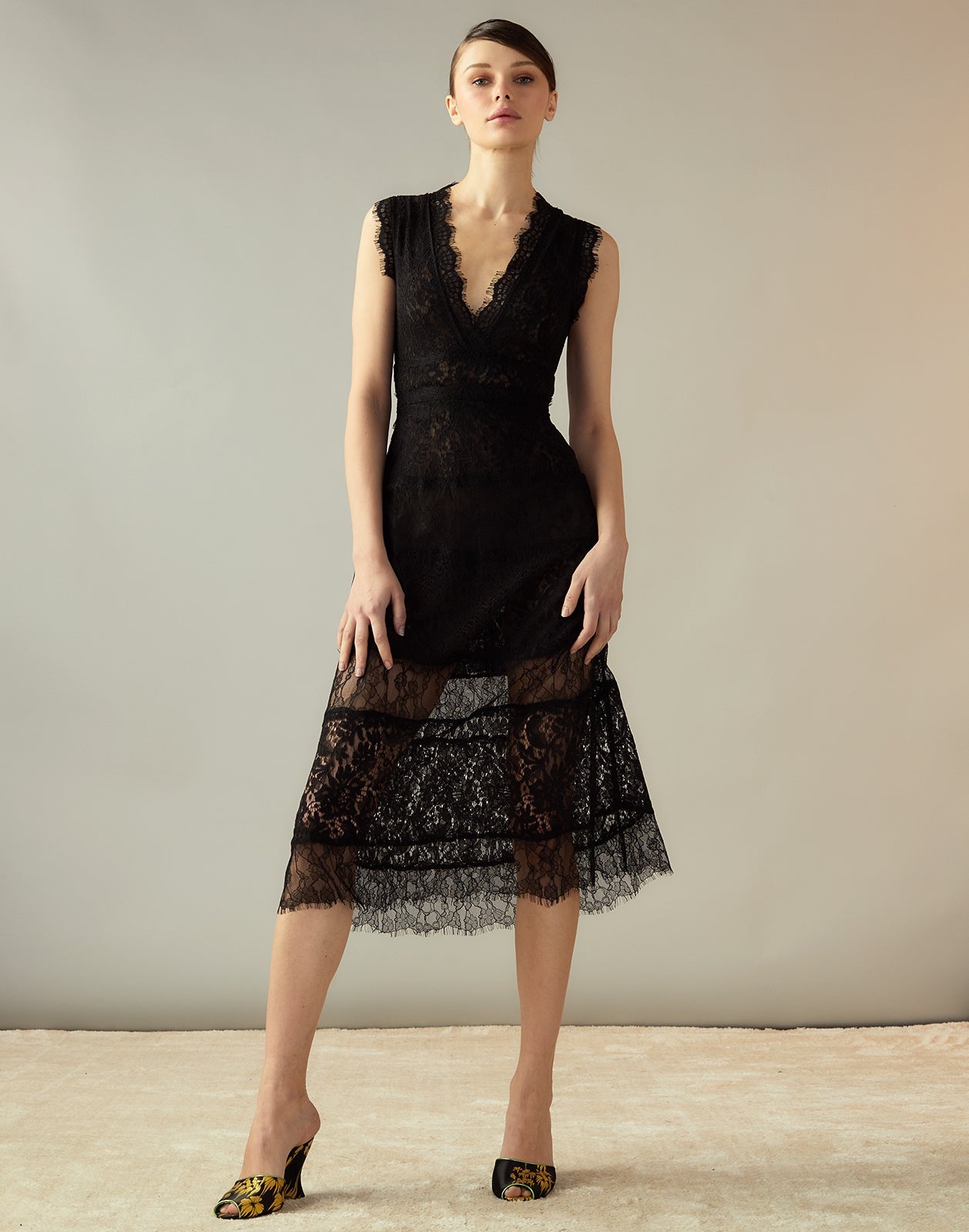Audrey Lace Dress - 4