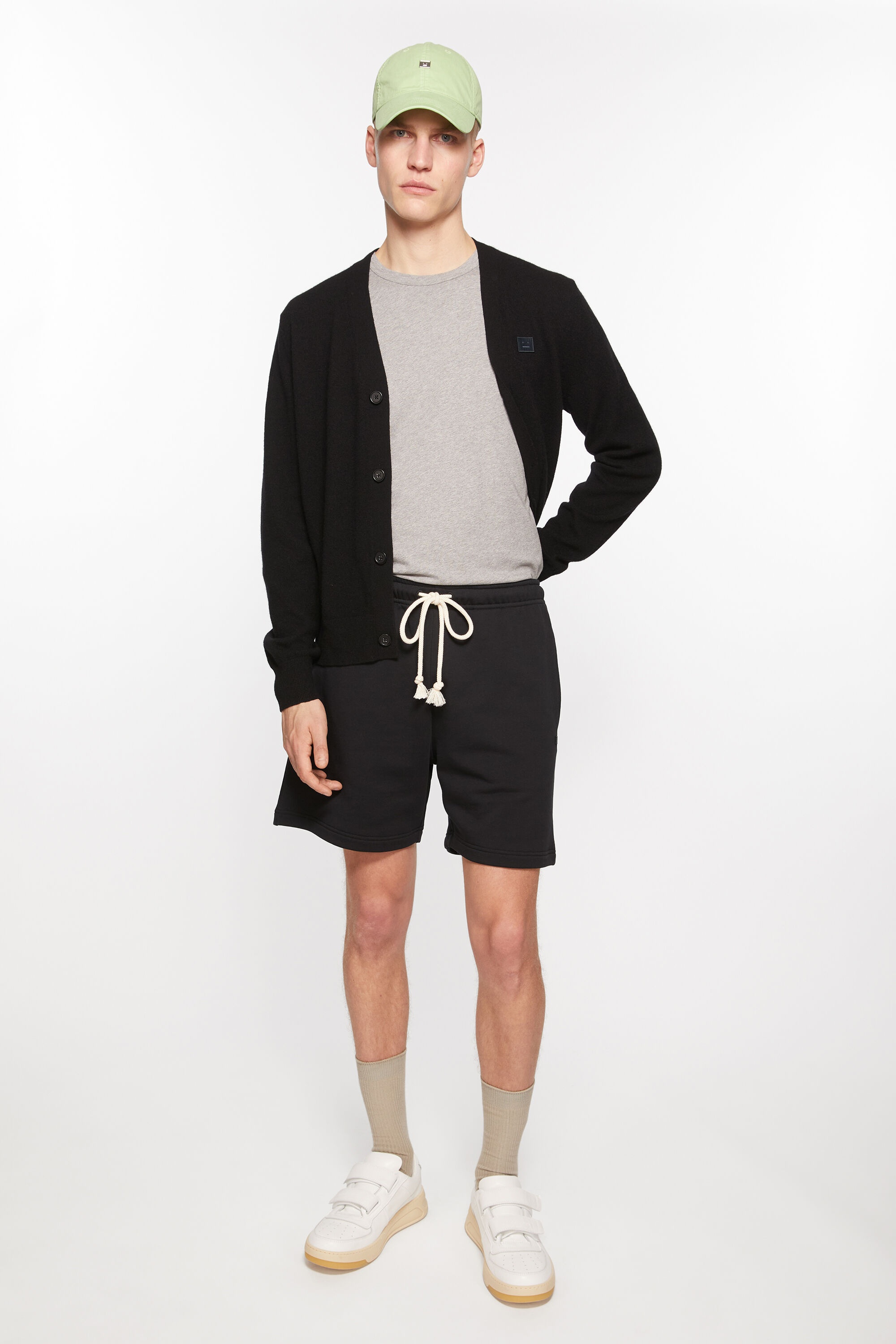 Fleece shorts - Black - 4