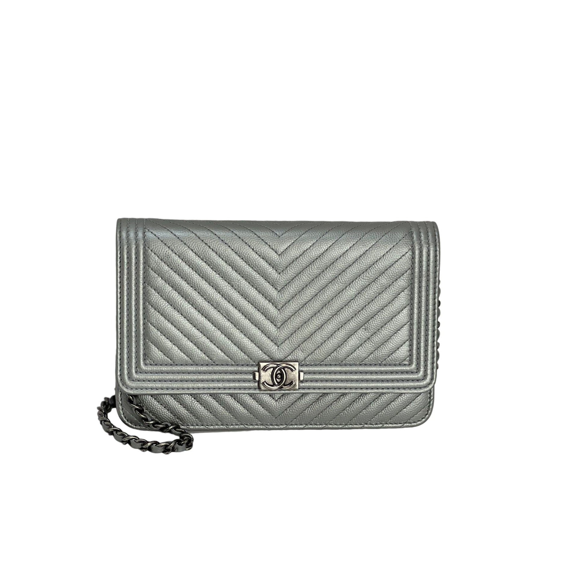 Chanel Silver Caviar Chevron Quilted Boy Wallet on a Chain - 13