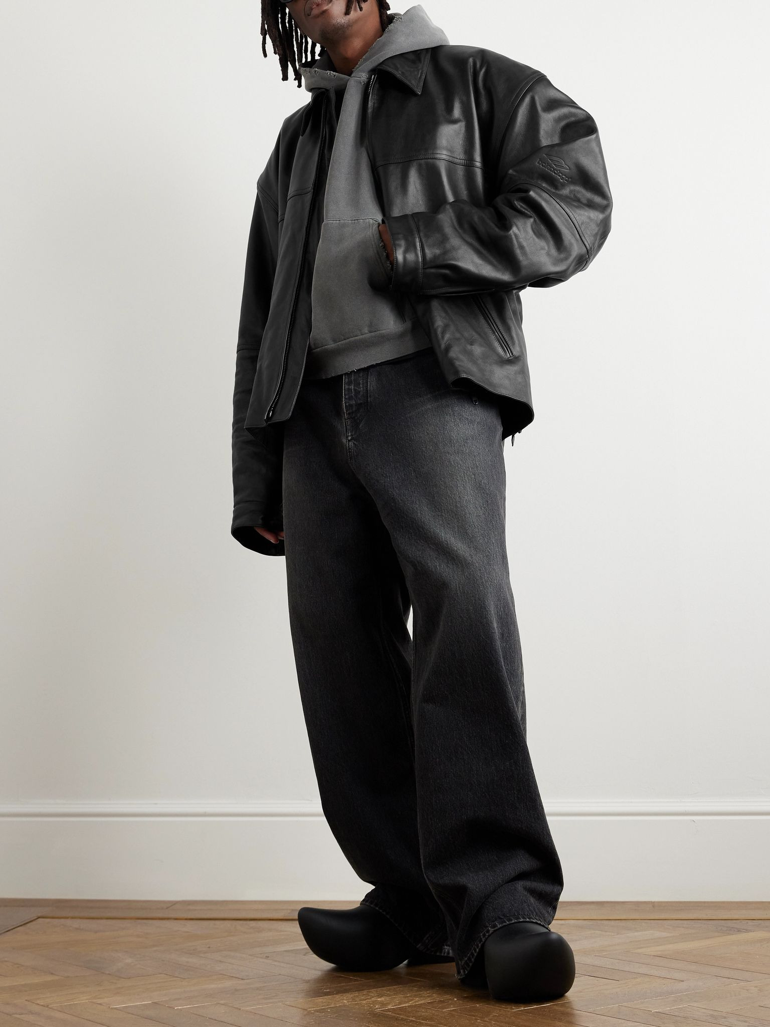 Cocoon Kick Oversized Logo-Debossed Leather Jacket Black - 2