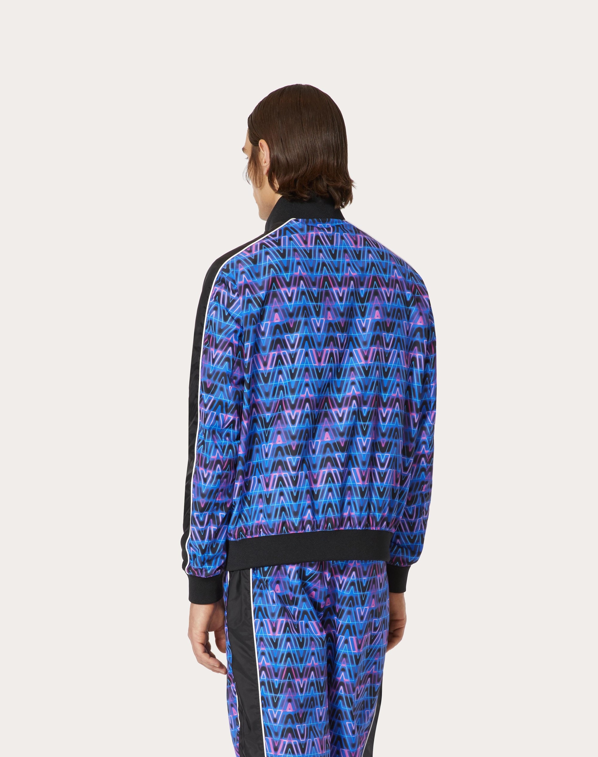 NYLON JACKET WITH V NEON OPTICAL PRINT - 4