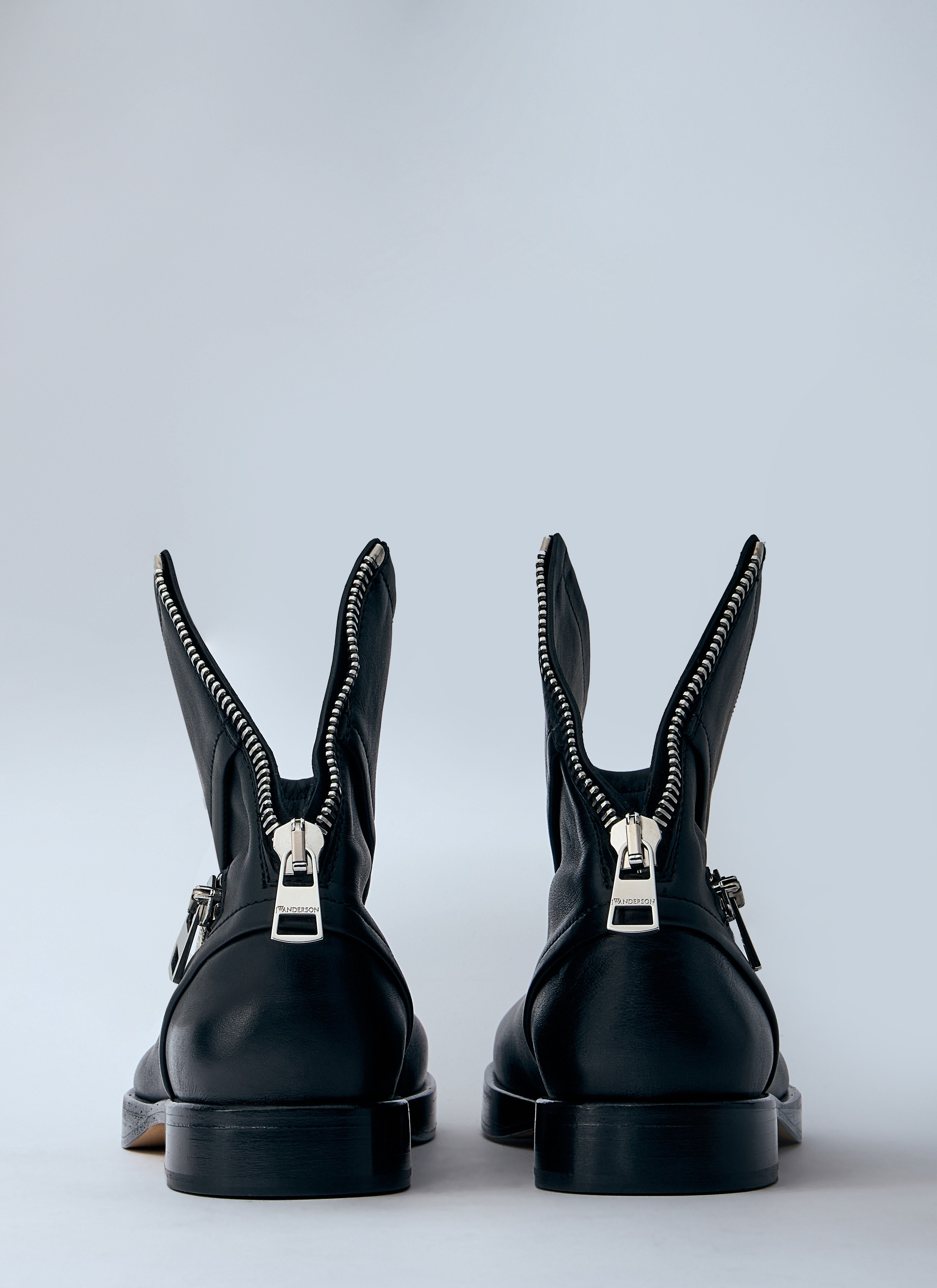 J.W. ANDERSON - Jw Anderson Women Leather Biker Boots - 5