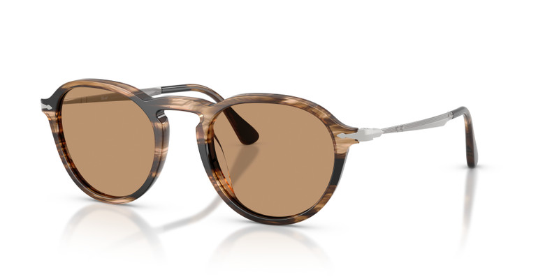 Persol PO3383S outlook