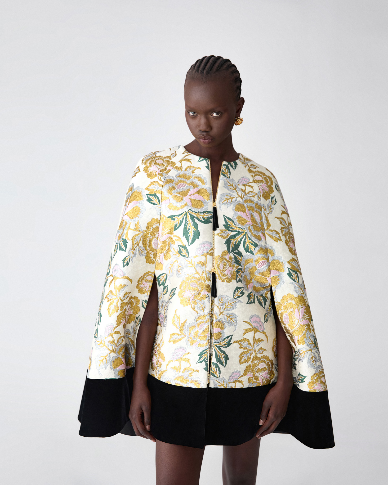 Floral Jacquard and Velvet Cape - 4