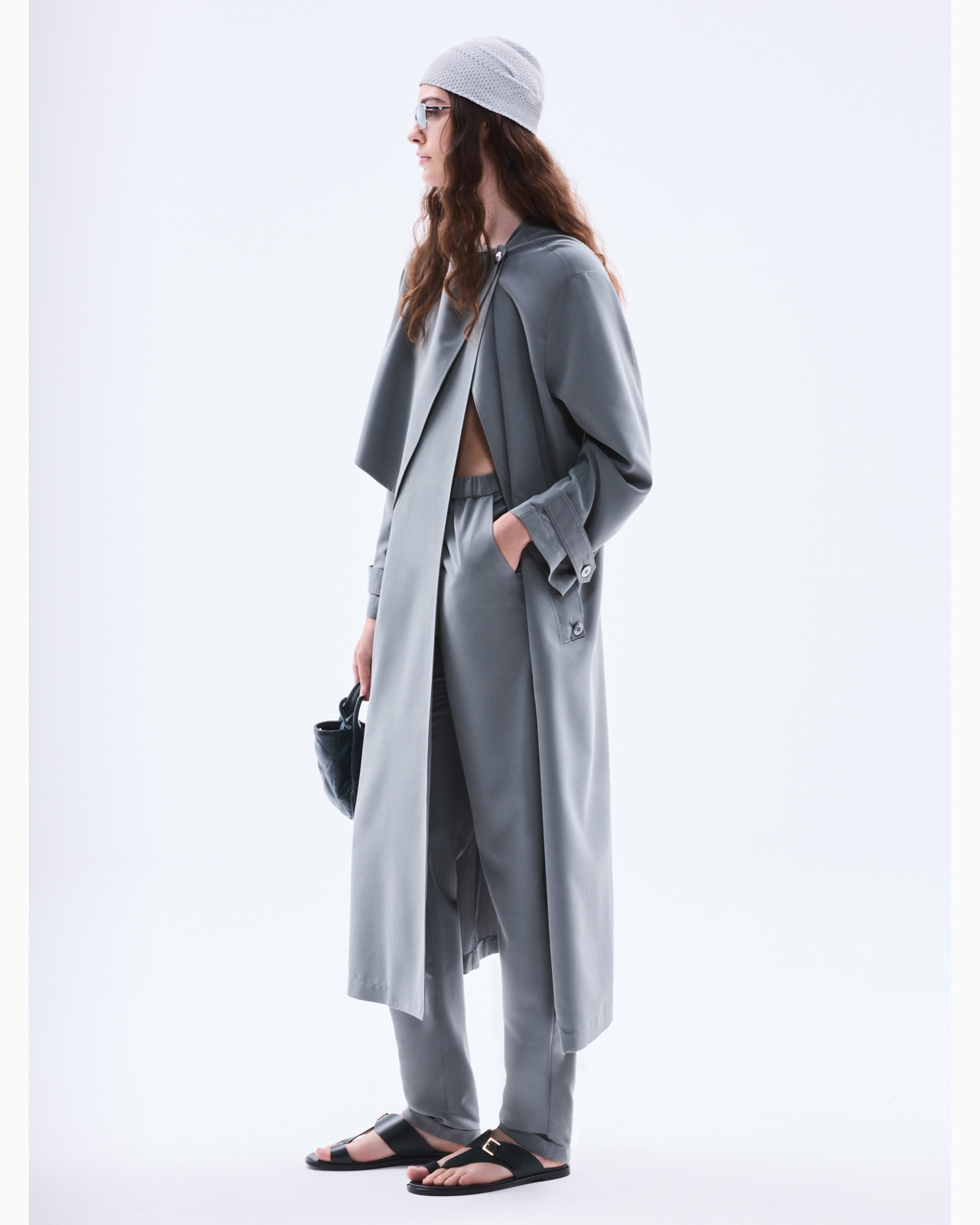 Oval-leg cupro trousers - 6