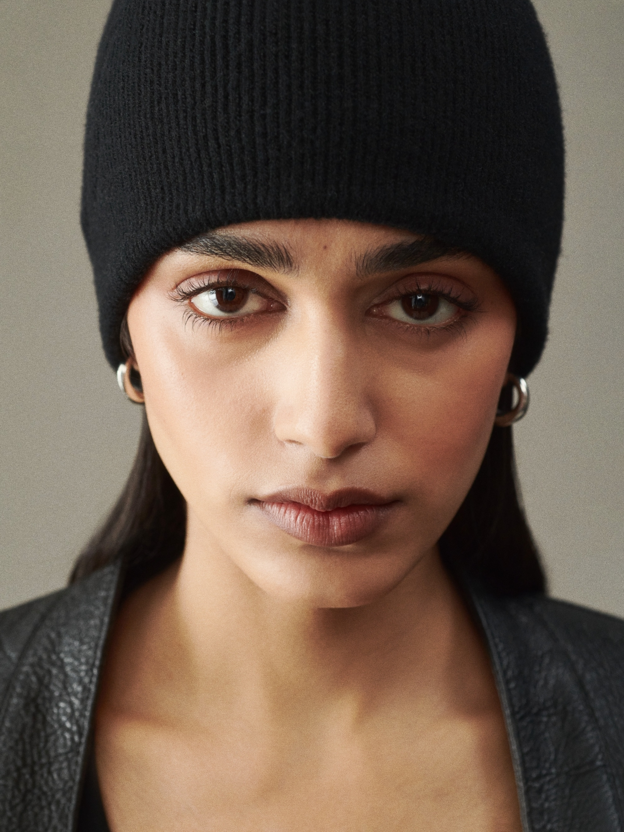 The J beanie - 3
