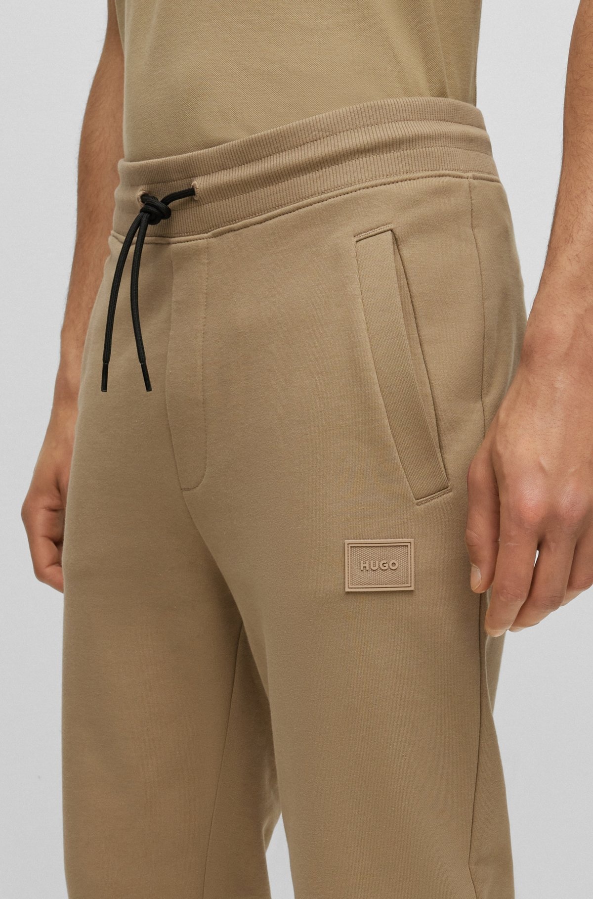 CUFFED TRACKSUIT BOTTOMS IN FRENCH TERRY WITH LOGO BADGE - 3