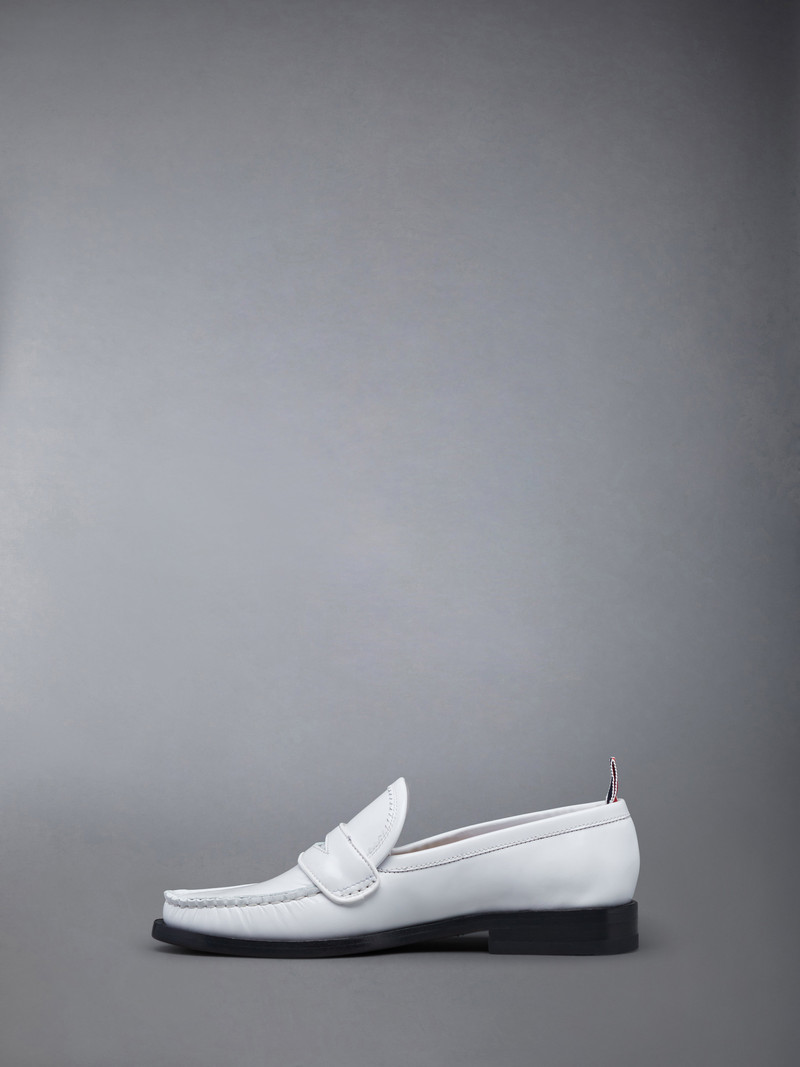 Thom Browne SPAZZOLATO PLEATED VARSITY LOAFER outlook
