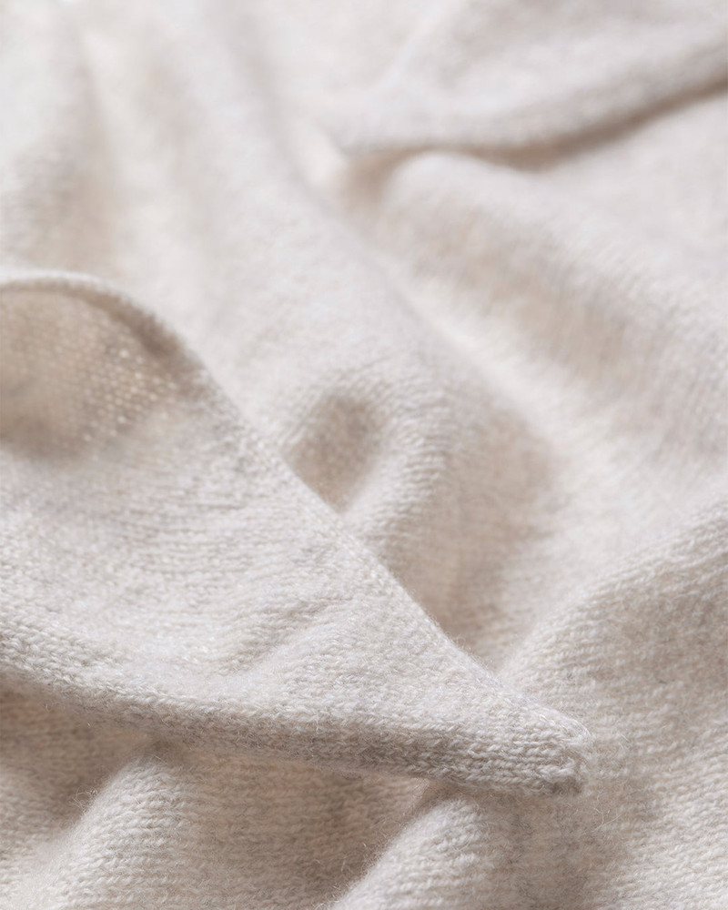 Johnstons of Elgin Reel Natural Cashmere Bandana outlook