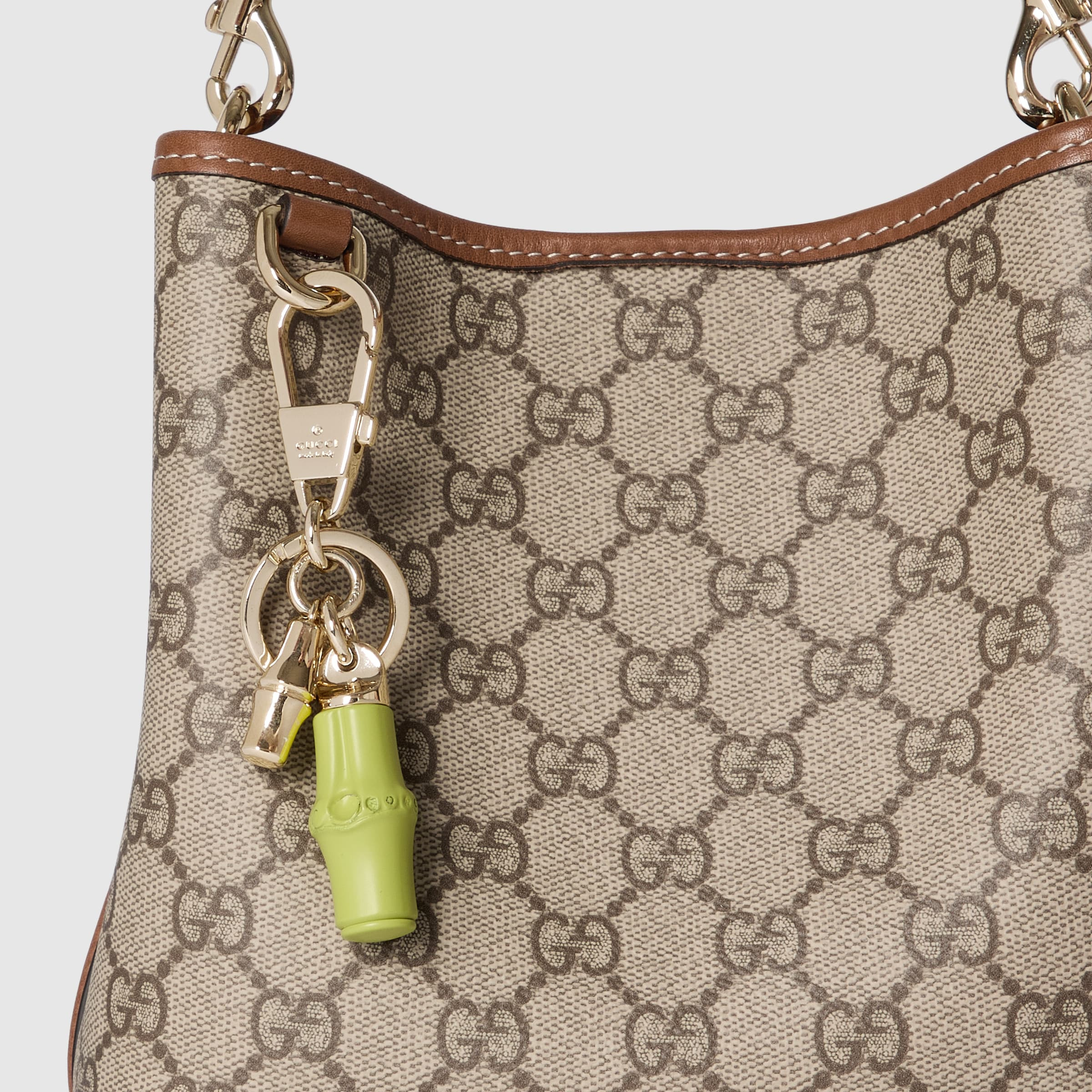 Keychain with bamboo details - 4