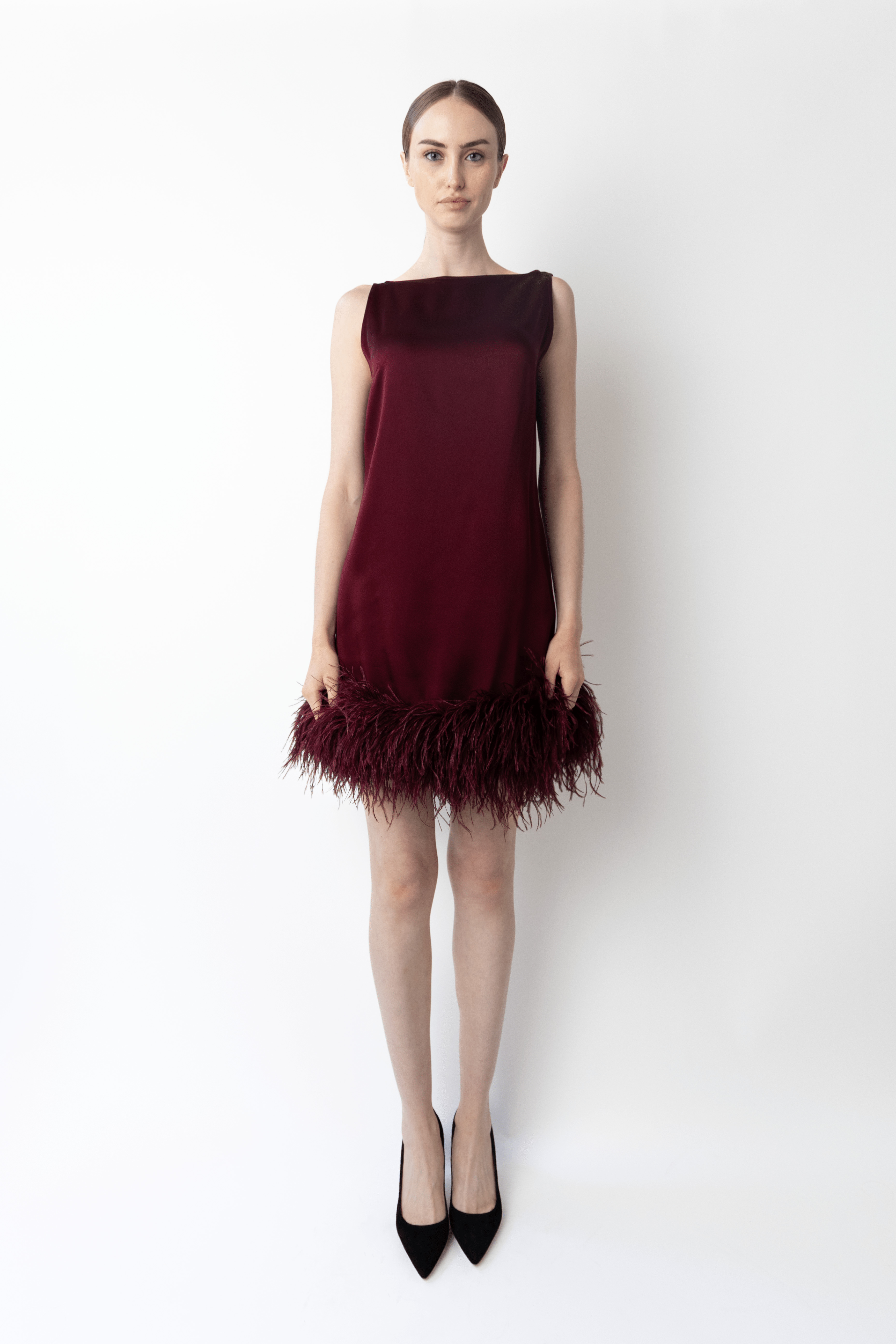 Satin Sleeveless Mini Dress With Feathers - 2