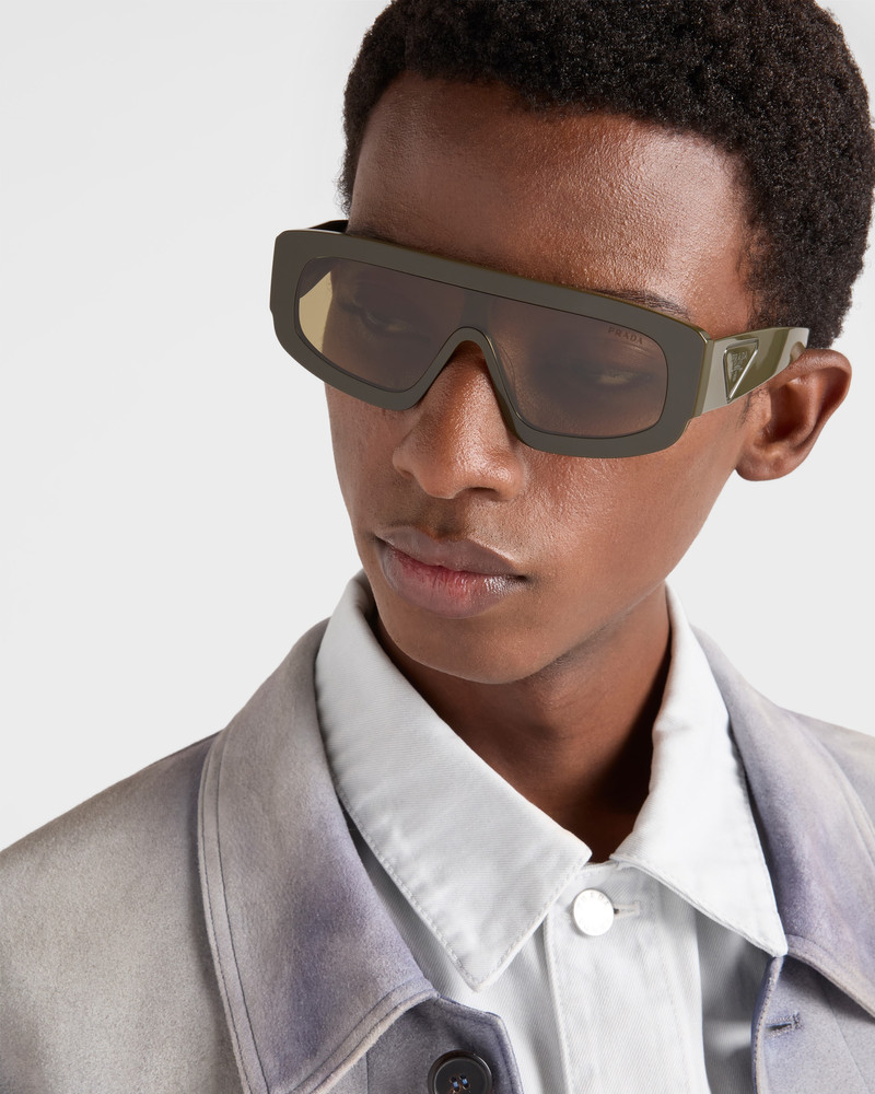 Sunglasses with triangle logo 6