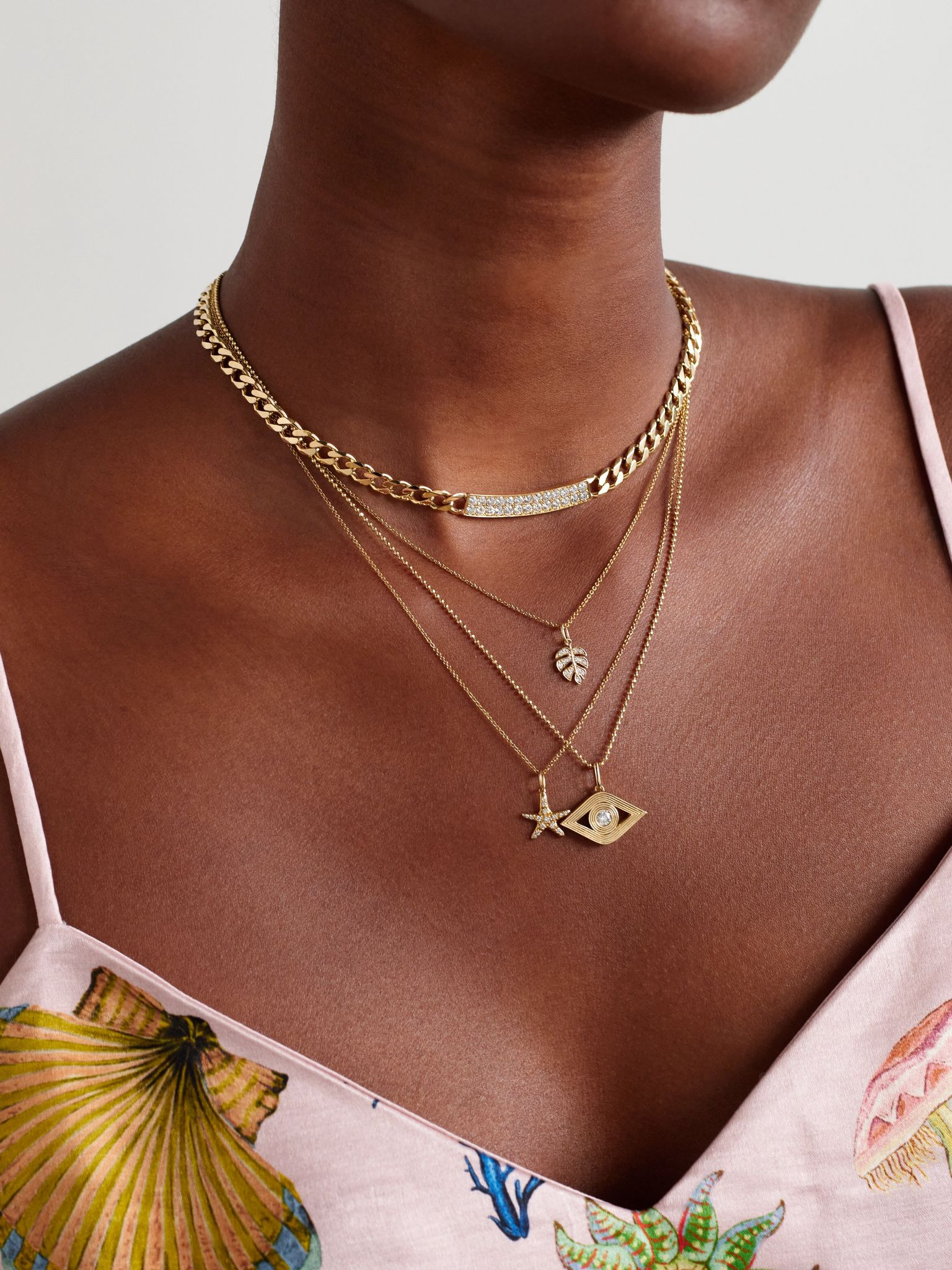 Small Monstera Leaf 14-karat gold diamond necklace Gold - 5