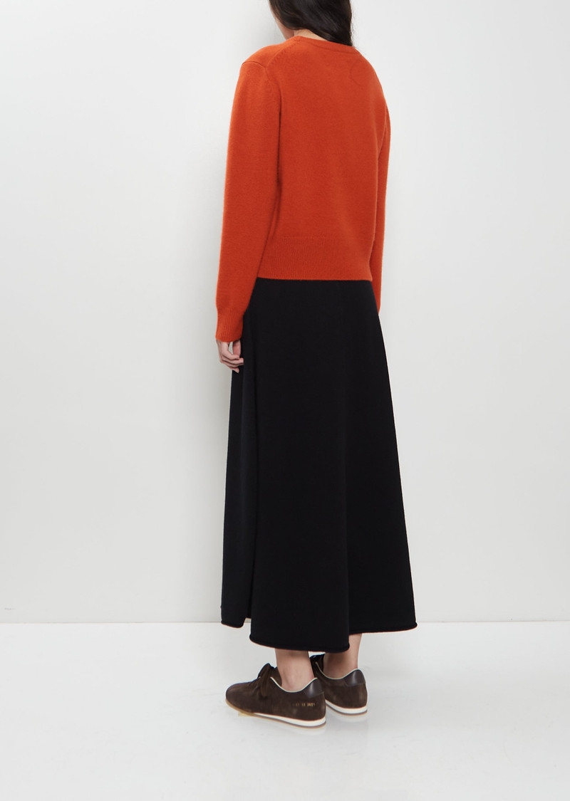 extreme cashmere n°430 Jeanne Stretch Cashmere Sweater — Dark Orange outlook
