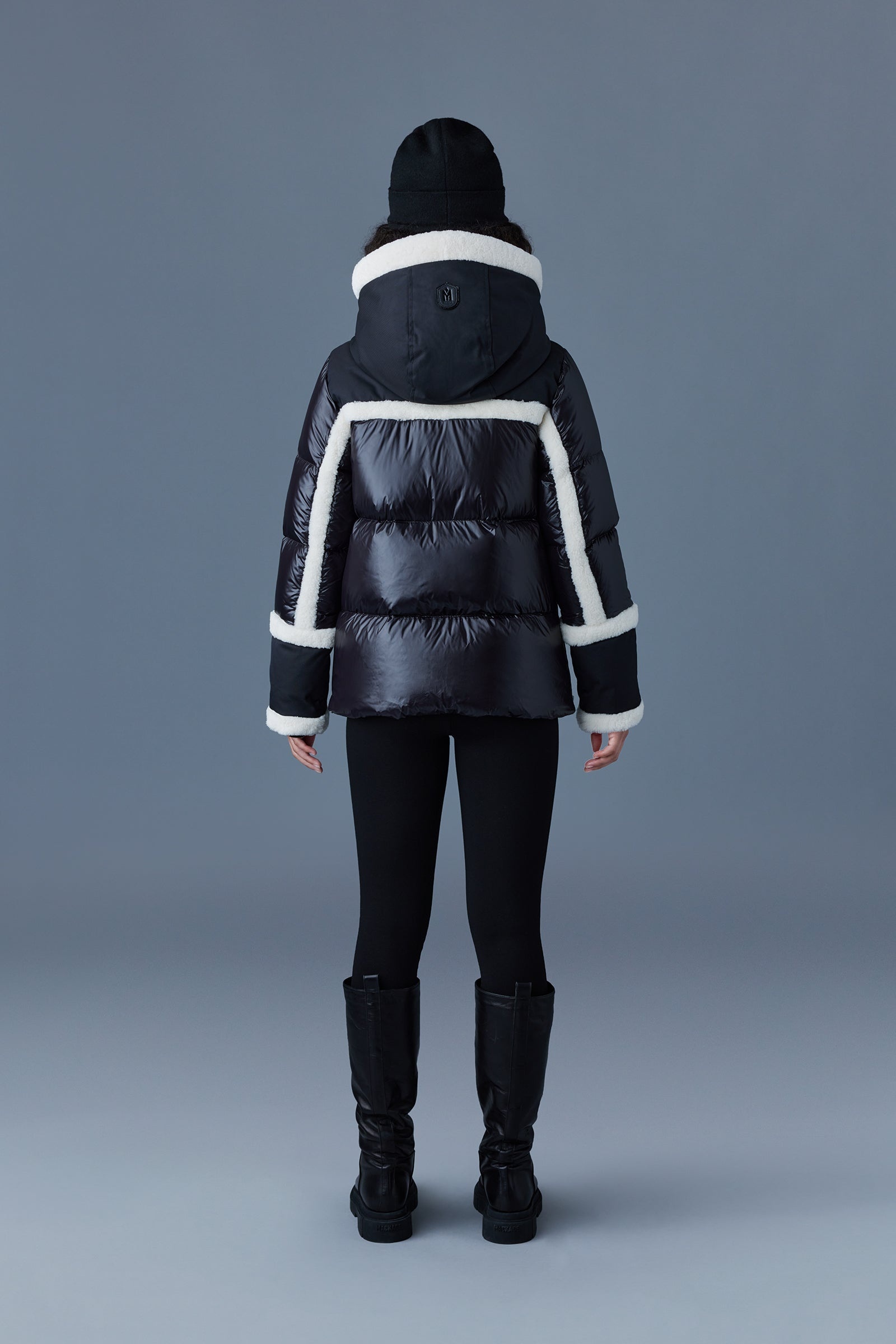 CYRAH Arctic Twill down jacket with shearling trim - 4