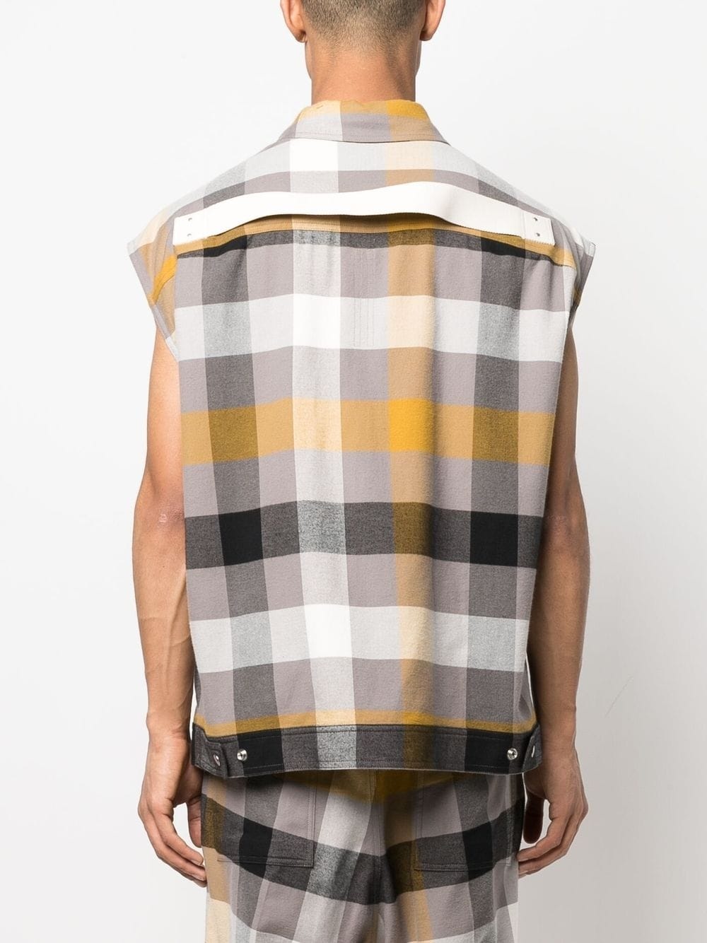 plaid-print sleeveless shirt - 4