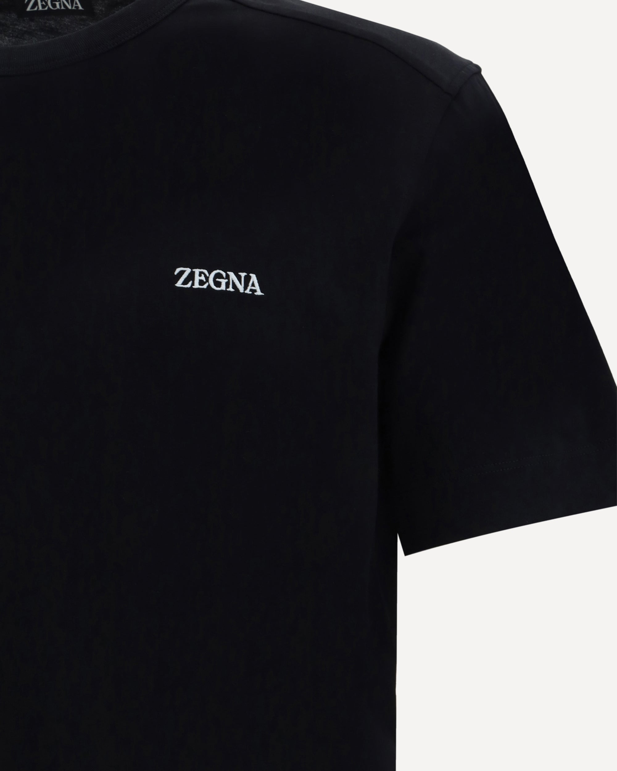 T-Shirt - 3
