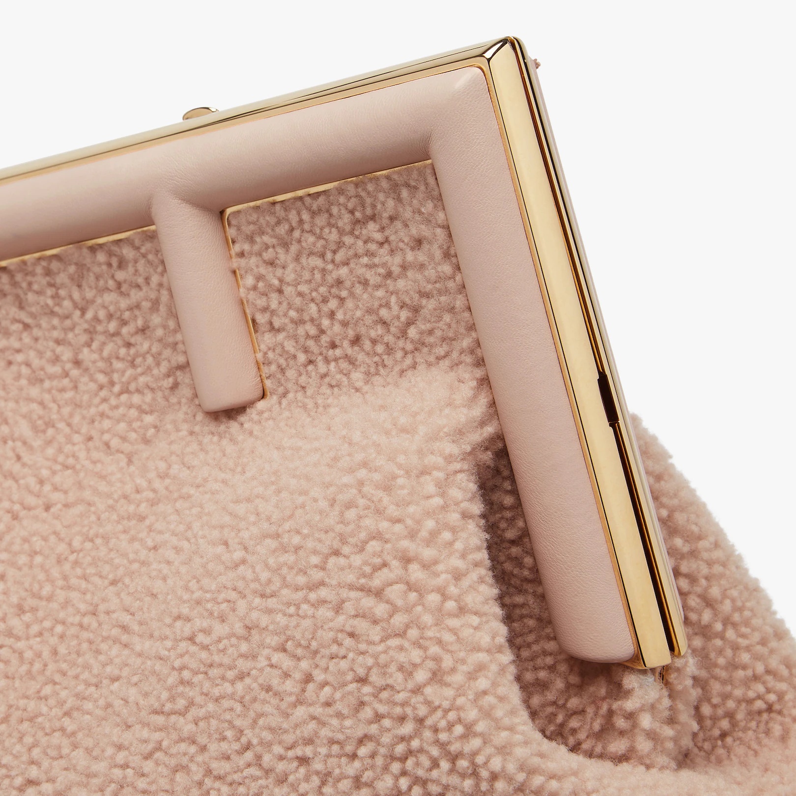 Pink sheepskin bag - 5