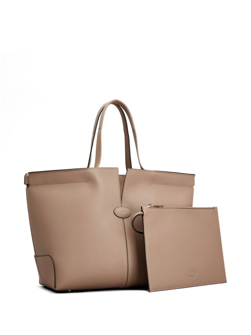 V-cut tote bag 6