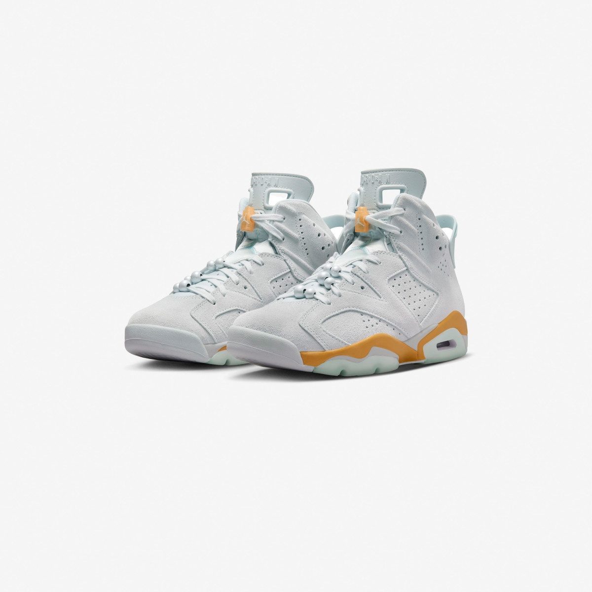 Wmns Air Jordan 6 Retro - 2