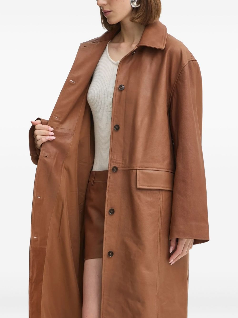 button-fastening leather coat - 3
