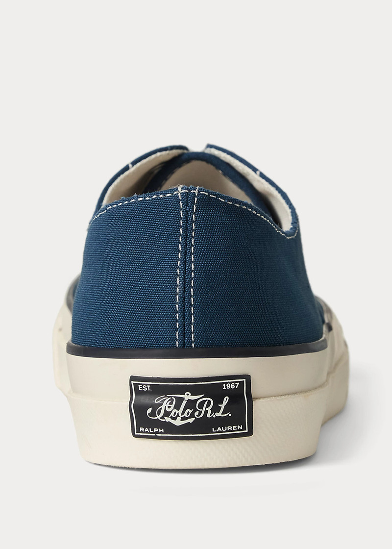 Canvas Sneaker 3