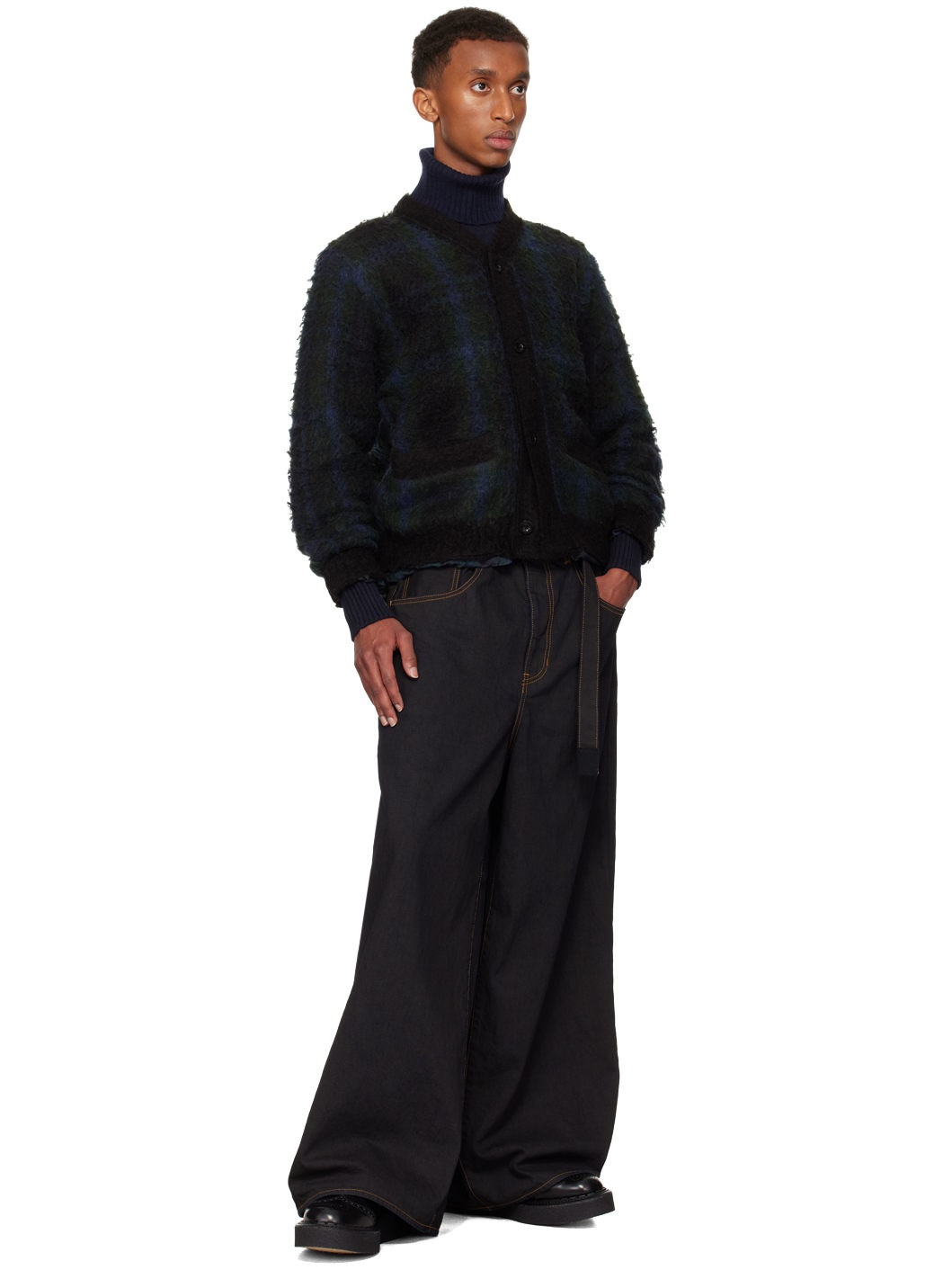 Black & Green Plaid Knit Cardigan - 4