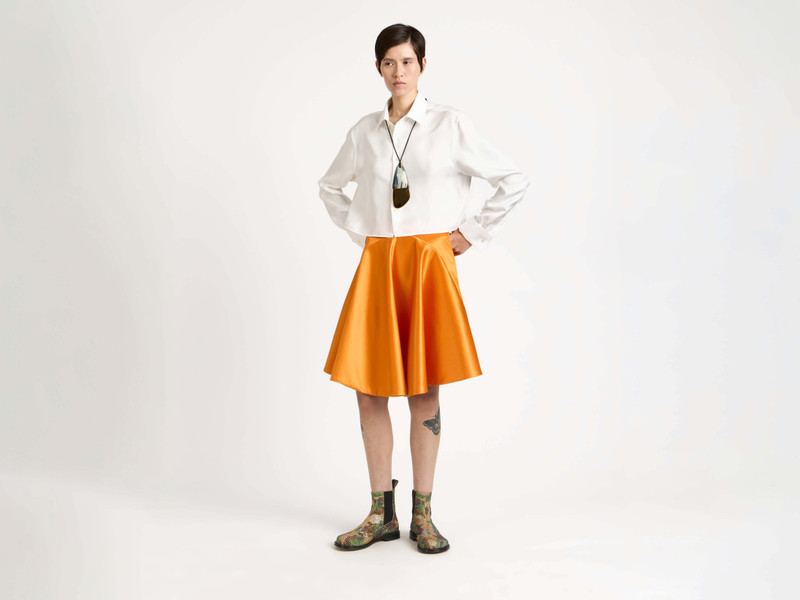 JW Anderson WOMENS CROPPED SILK TWILL SHIRT IN OFF-WHITE outlook