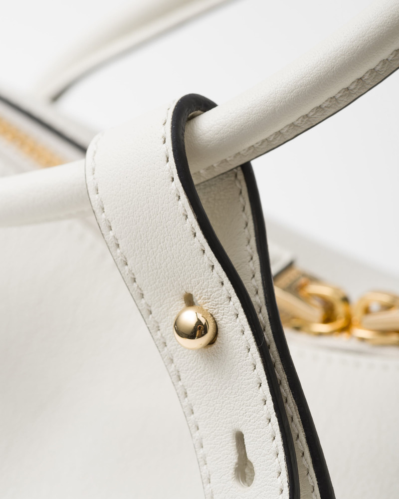 Leather handbag 6