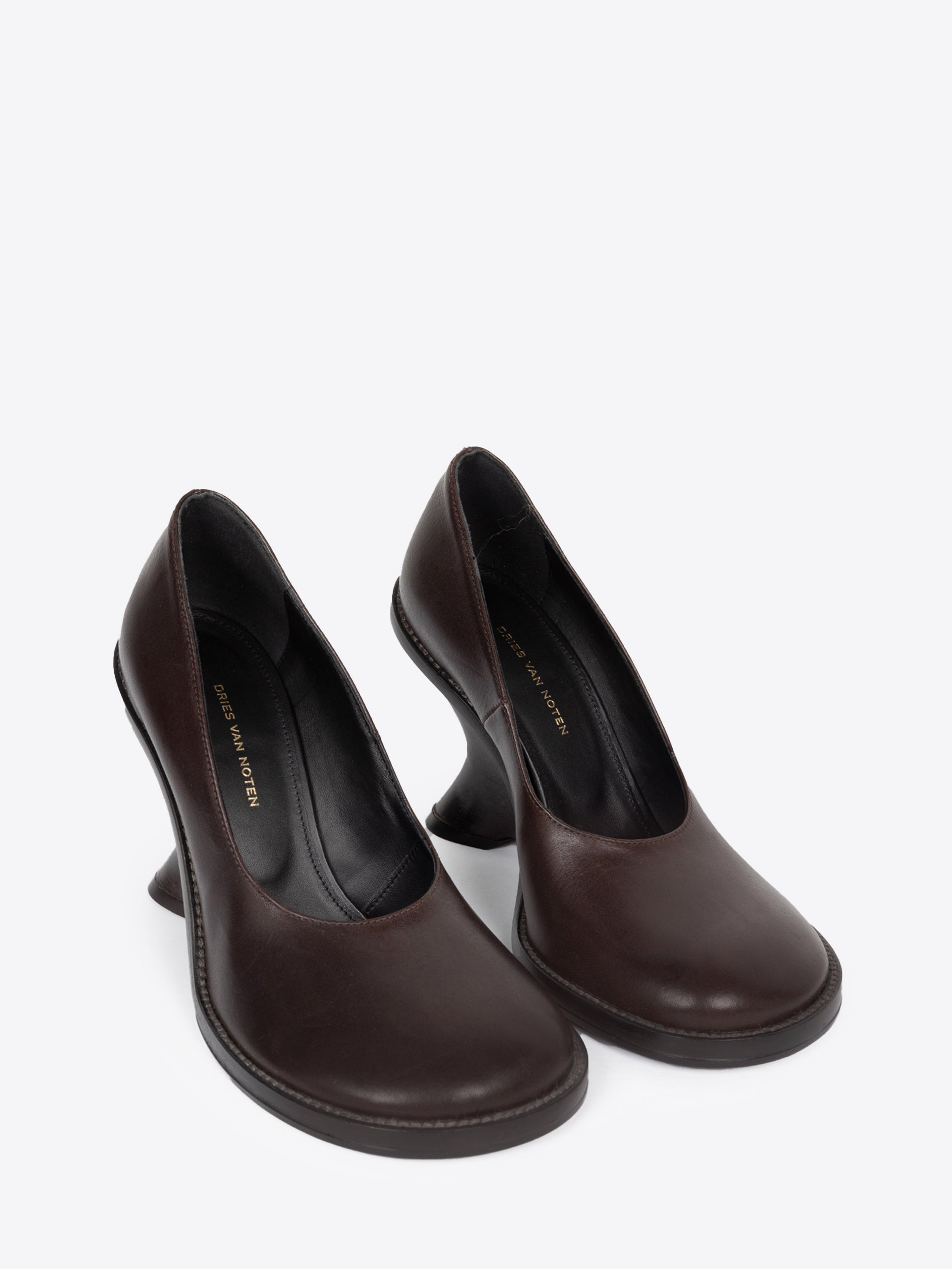 LEATHER WEDGE PUMPS - 3
