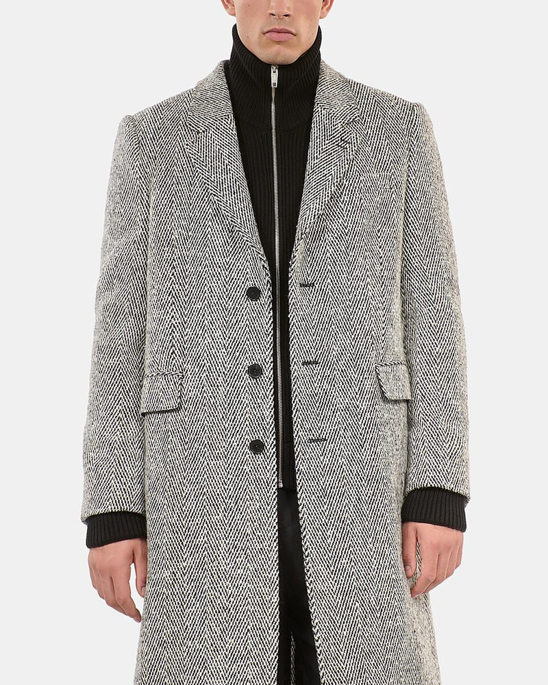 LONG BLACK AND WHITE HERRINGBONE COAT 4