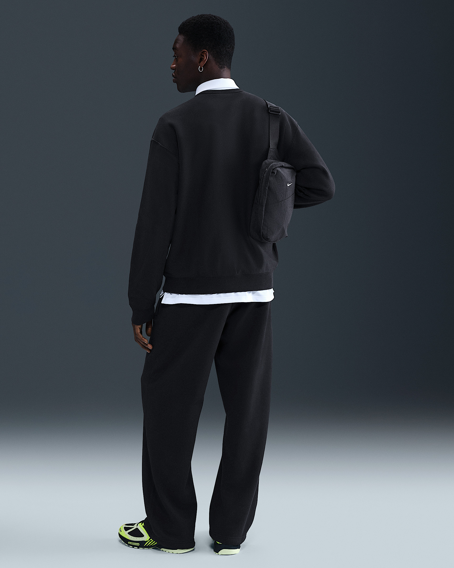 Nike Solo Swoosh Men's Fleece Crew - 5