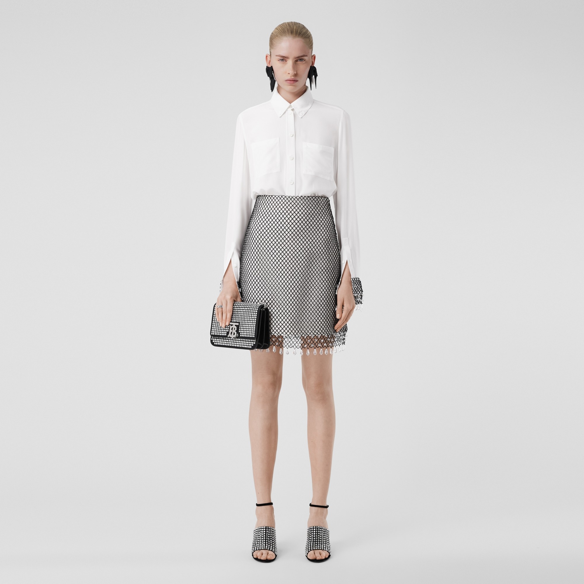 Crystal-embellished fishnet mini skirt - 4