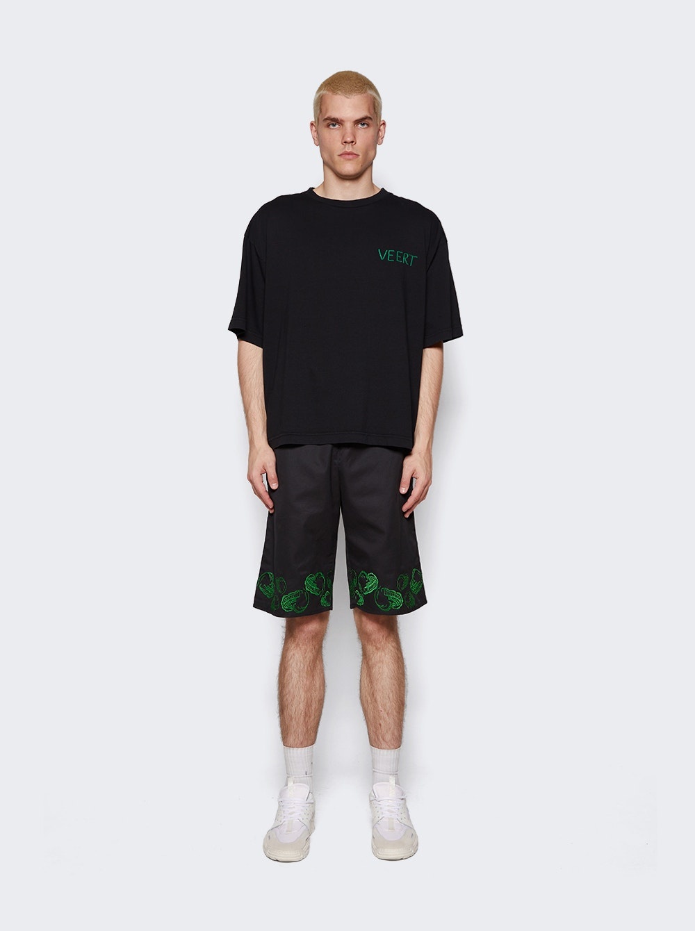Handwritten Embroidered T-Shirt Black - 2