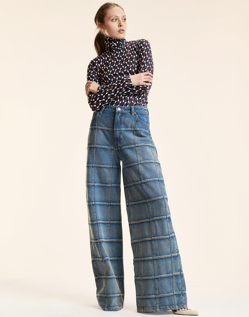 CYNTHIA ROWLEY The Perfect Layer Turtleneck Top outlook