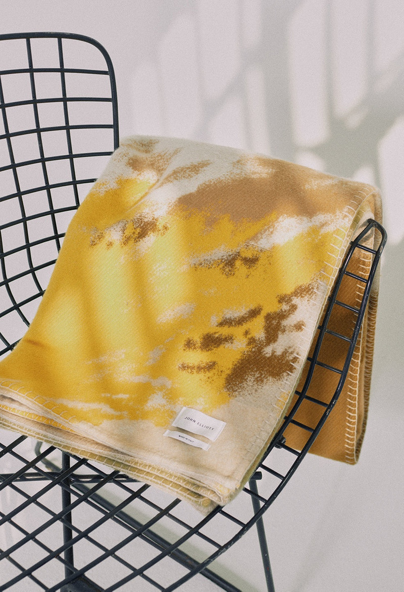 CHATEAU CASHMERE BLEND BLANKET 3