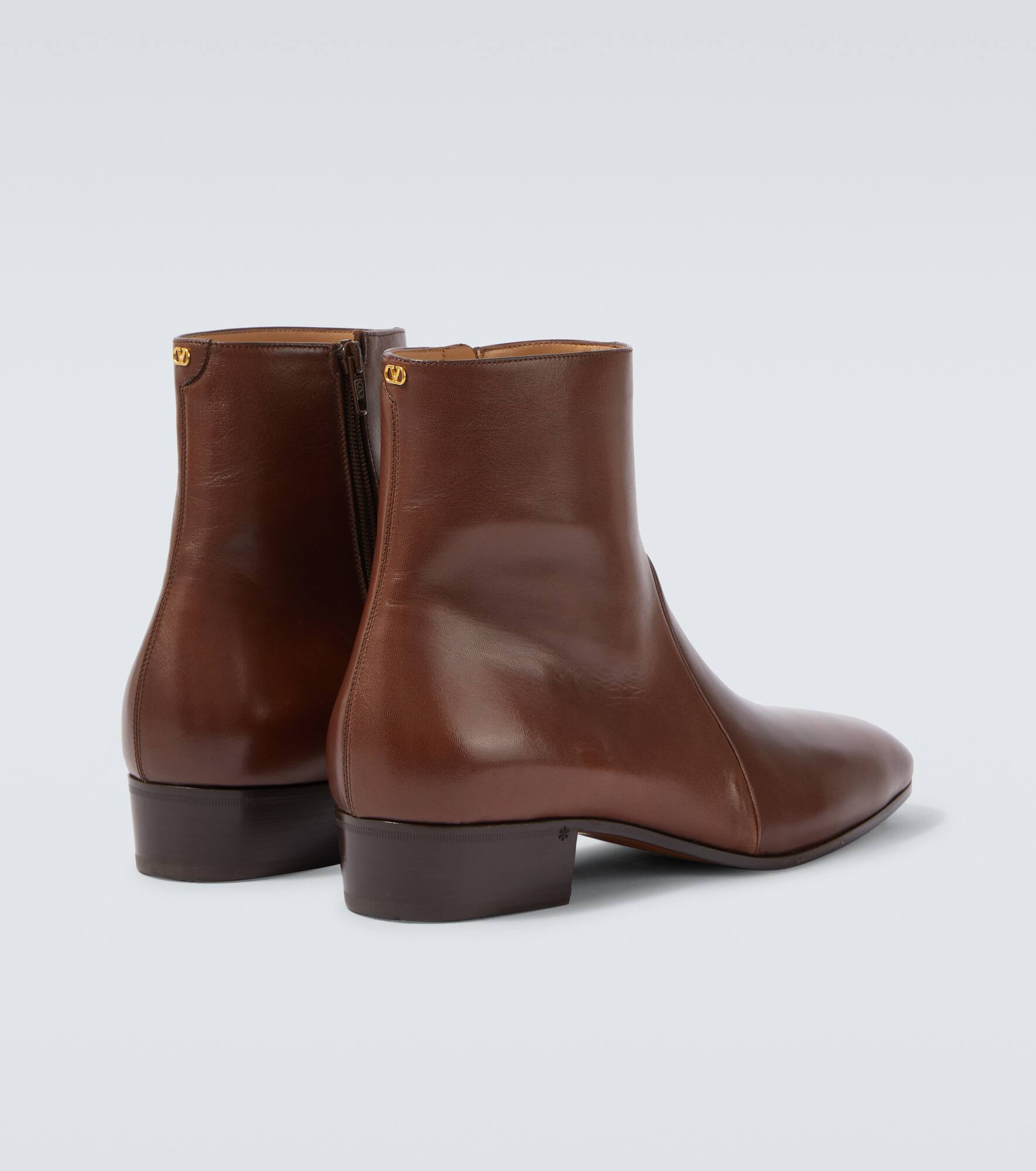 VLogo leather ankle boots - 6