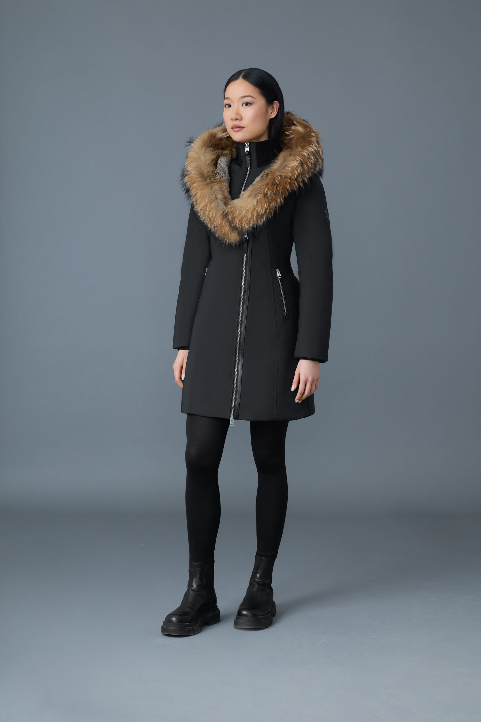 TRISH Powder Touch down coat with natural fur Signature Mackage Collar - 2