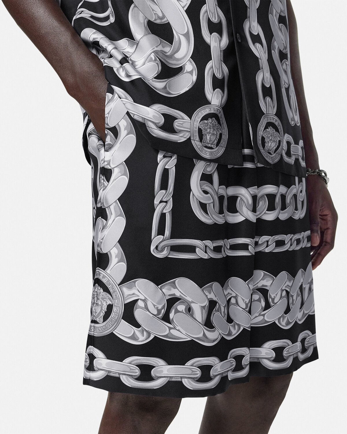 Medusa Chains Silk Shorts - 3