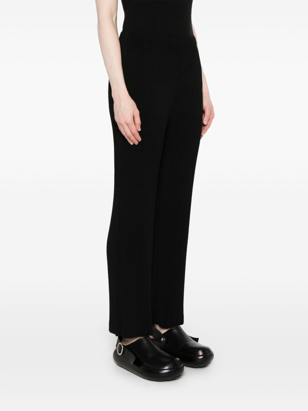 パンツ ISSEY MIYAKE Women Straight Pants IM48KF36015 Black Basics Straight Leg Pants in Black – SVRN