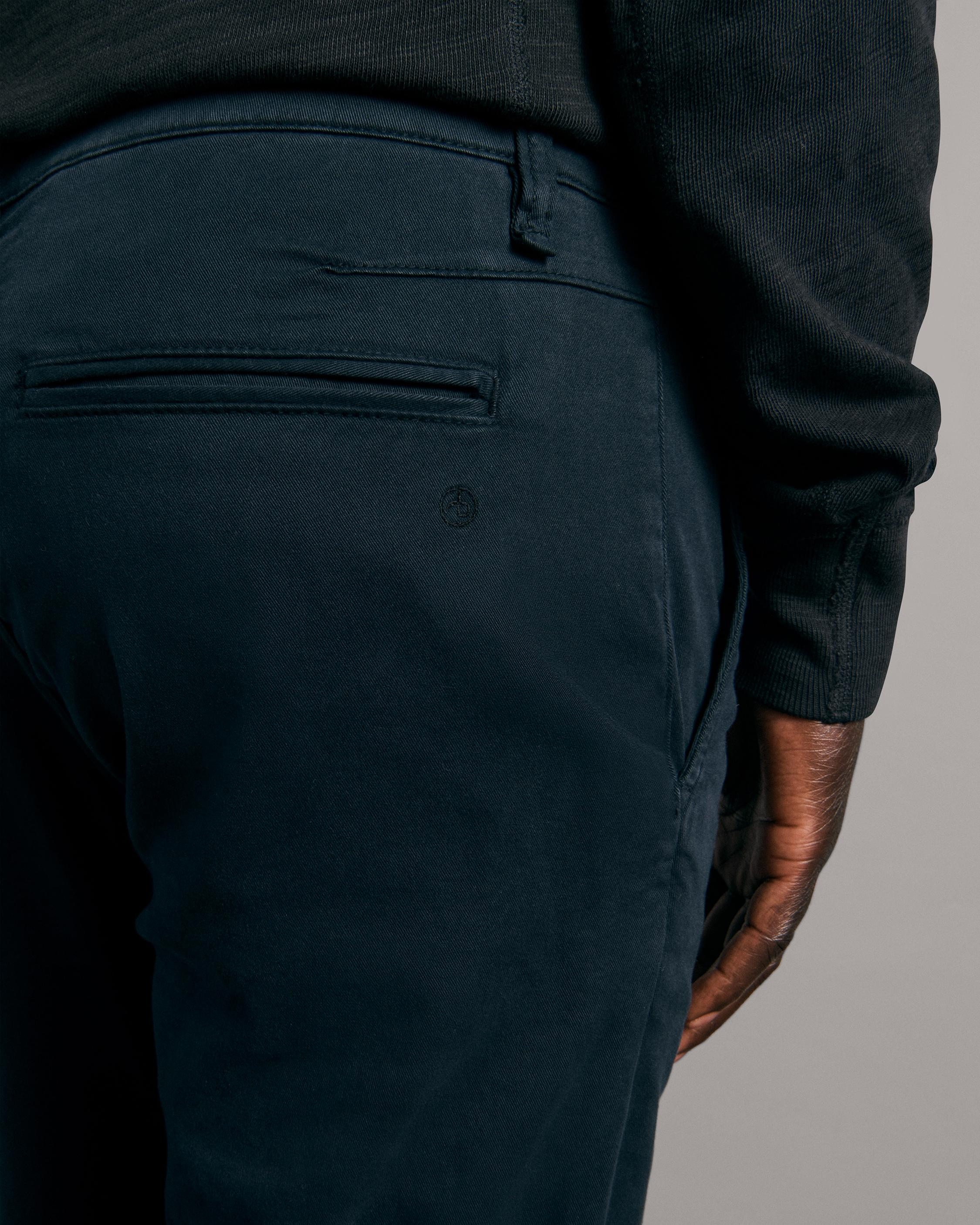 Fit 2 Stretch Twill Chino
Slim Fit Pant - 7