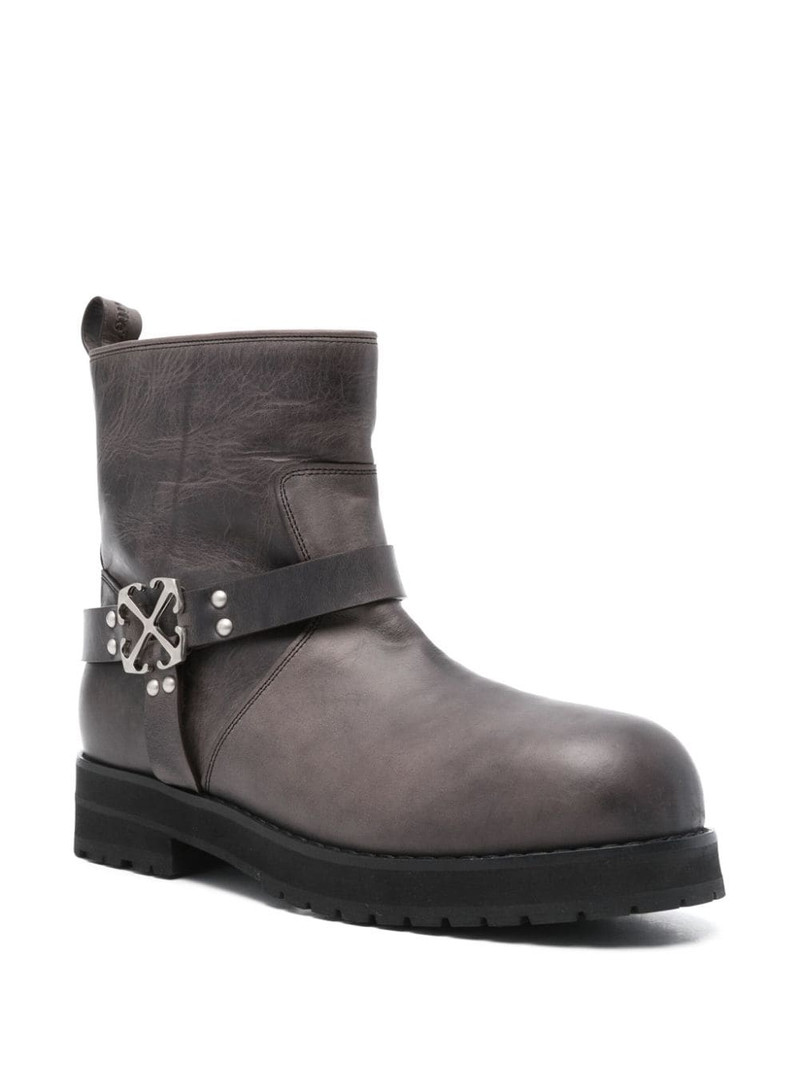 Off-White Off Track boots outlook